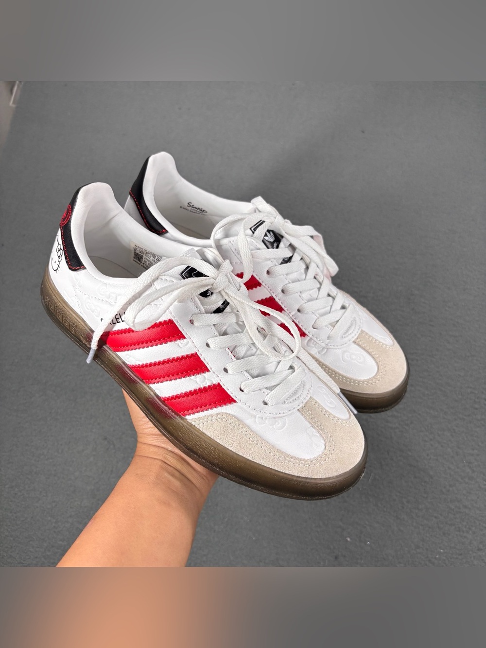 Hello Kitty x adidas Gazelle Indoor 50th Anniversary Women’s Size 6
